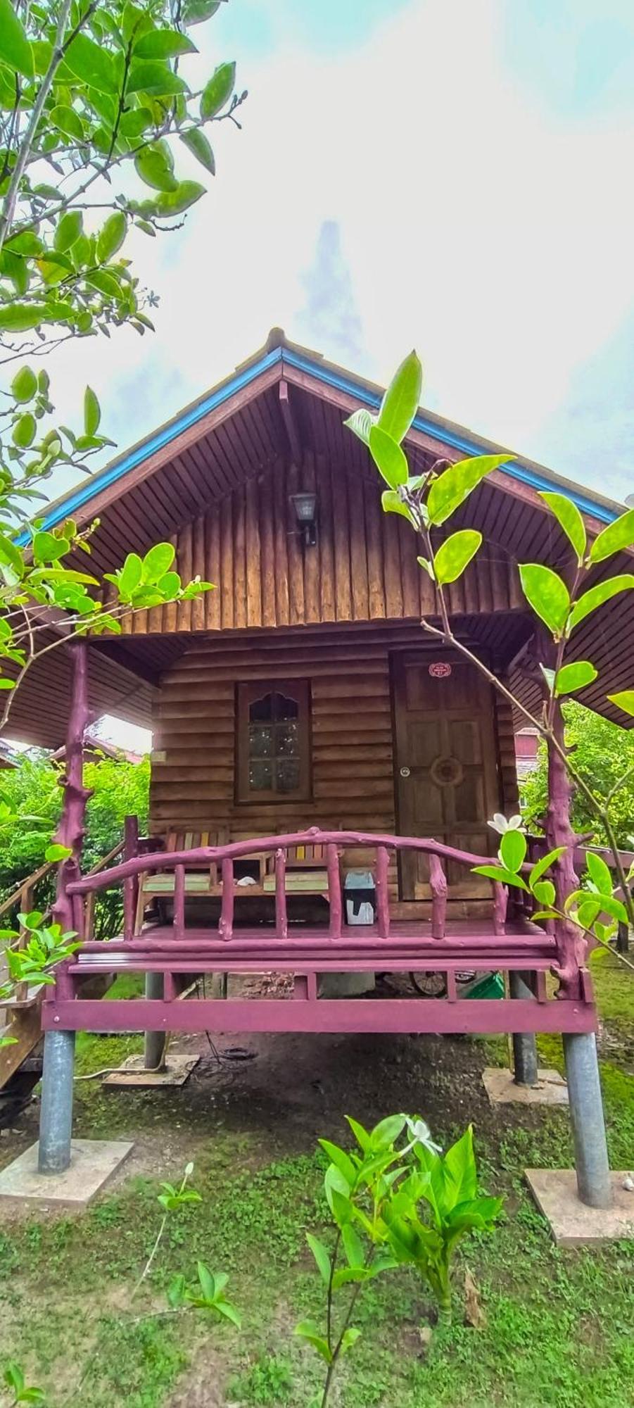Ta Yai Homestay Ko Kut Экстерьер фото
