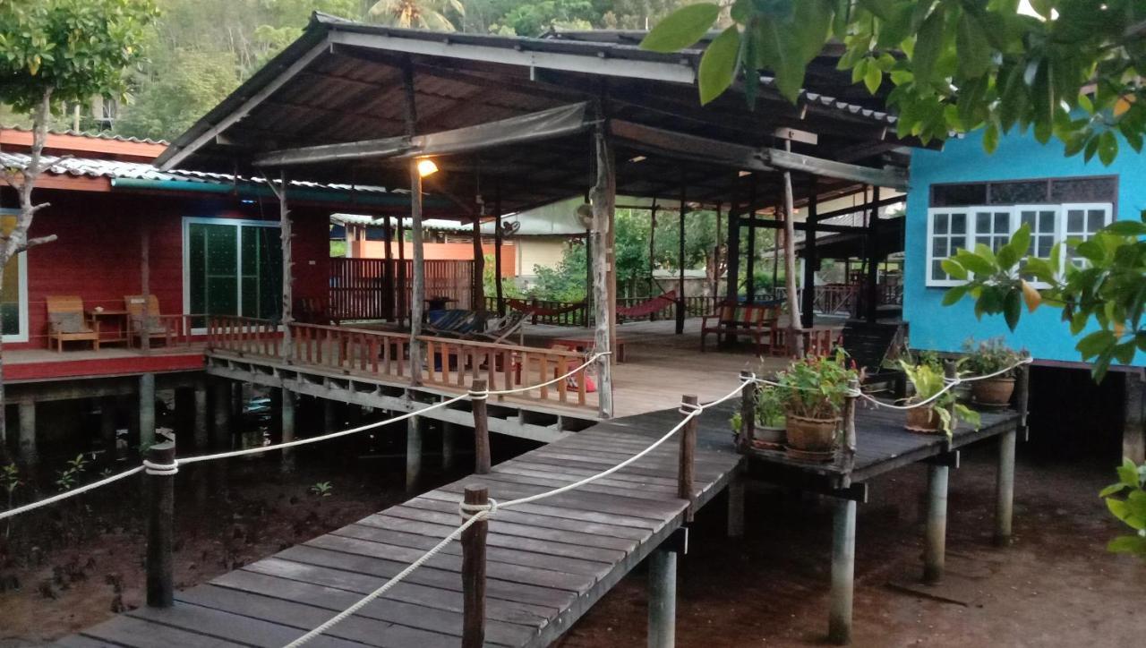 Ta Yai Homestay Ko Kut Экстерьер фото